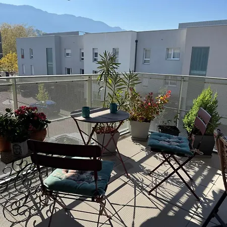 Apartment Le Secret Des Collines - South Facing Balcony
